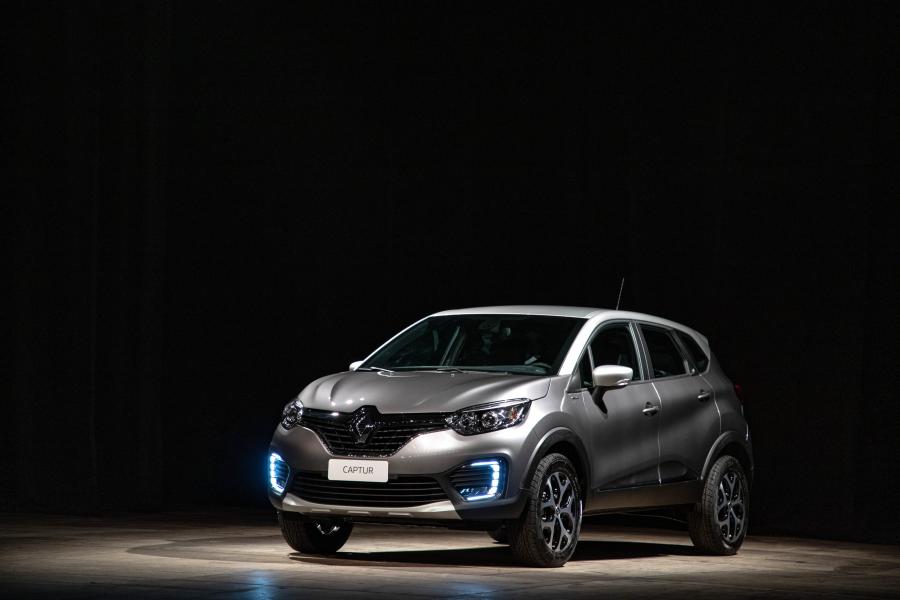 Renault Captur Bose 2018 года  (LA) (фото 25 из 38)